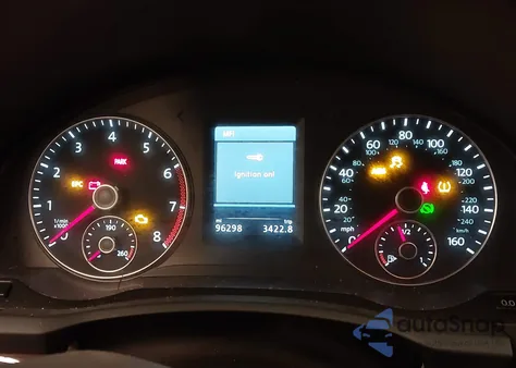 2012 Volkswagen Eos Executive z USA, uszkodzony, nr VIN WVWFW7AH0CV009066